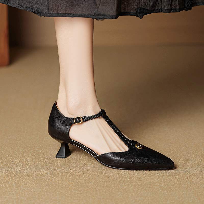 French Retro Camellia-Embellished Ballet Flats With Stiletto Heels