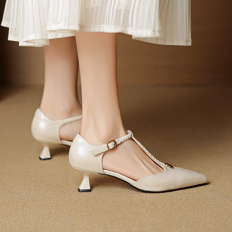 French Retro Camellia-Embellished Ballet Flats With Stiletto Heels